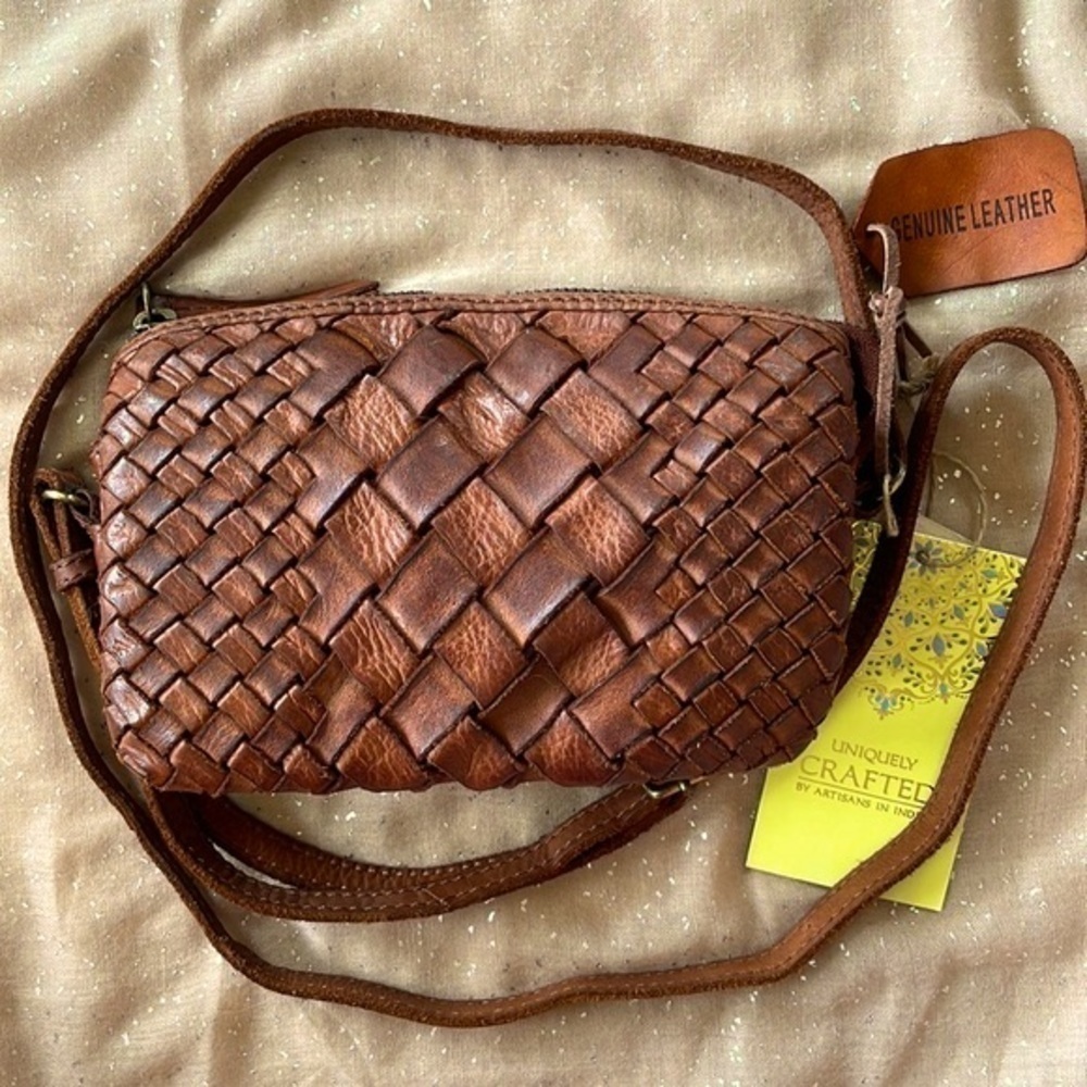 Brand New Genuine Leather Braided Vintage Zippered Crossbody Purse Made in India